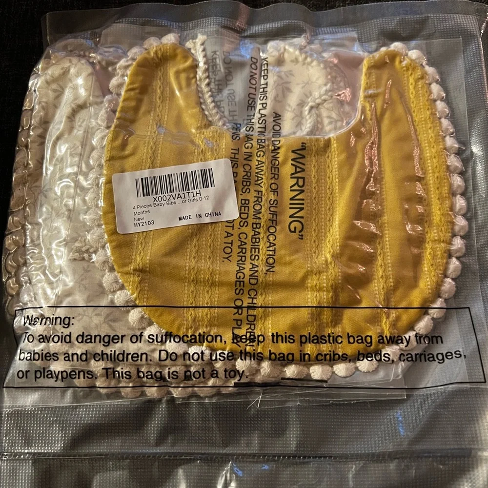 Boho vintage lace bibs 4 pack